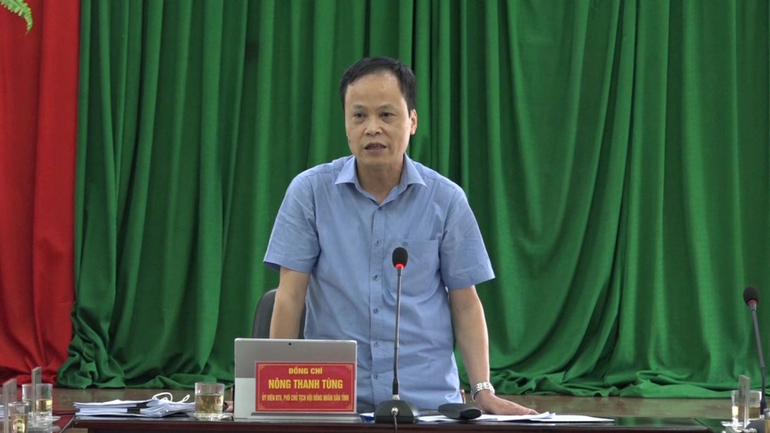 Đồng chí Nông Thanh Tùng, Ủy viên Ban Thường vụ Tỉnh ủy, Phó Chủ tịch HĐND tỉnh phát biểu tại buổi giám sát.