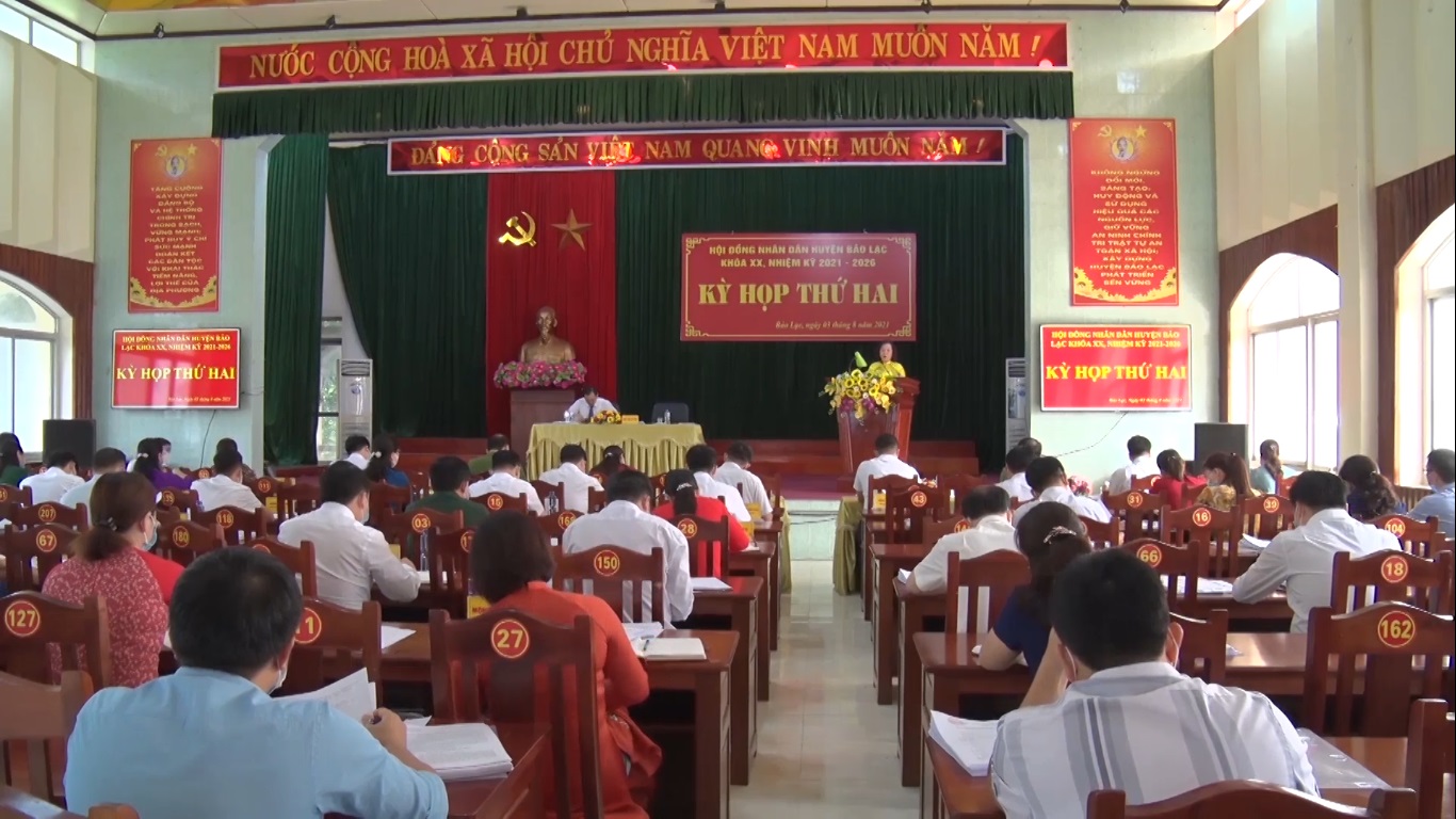 Toàn cảnh kỳ họp thứ 2 HĐND huyện Bảo Lạc, khoá XX nhiệm kỳ 2021- 2026