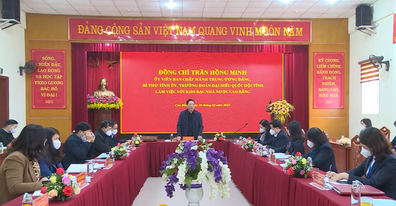Bí thư Tỉnh ủy Trần Hồng Minh phát biểu chỉ đạo tại buổi làm việc với Kho Bach Nhà nước.