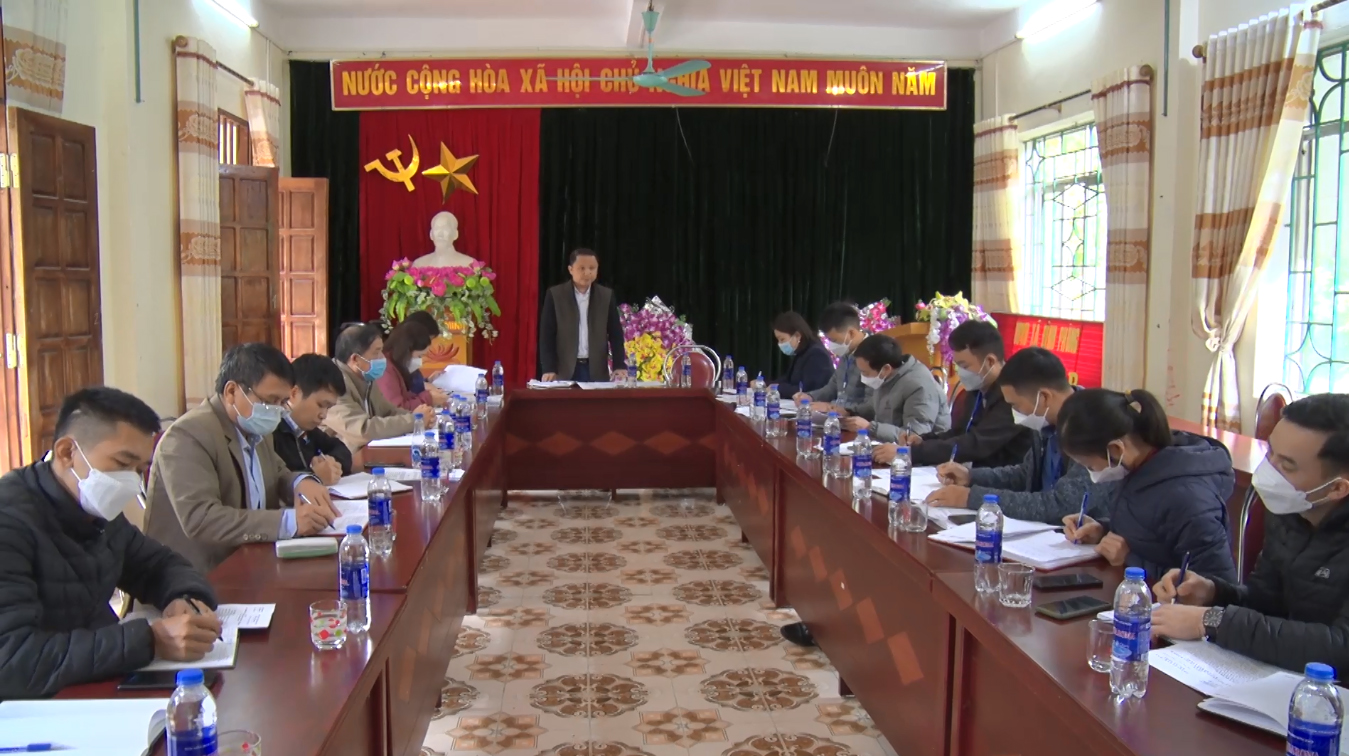 Đoàn giám sát của HĐND huyện Bảo Lạc giám sát công tác tuyên truyền, phổ biến, giáo dục pháp luật, thực thi pháp luật tại UBND xã Đình Phùng