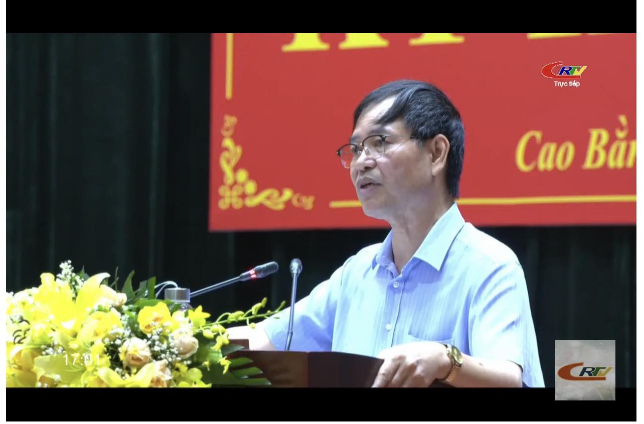 Giám đốc Sở NN&PTNT Nguyễn Thái Hà trả lời chất vấn tại kỳ họp thứ 14