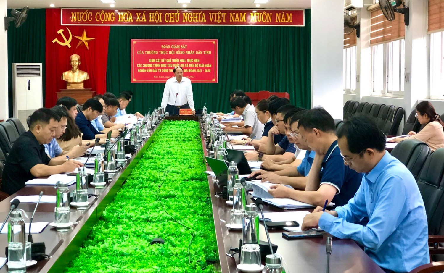 Phó Chủ tịch HĐND tỉnh Hoàng Văn Thạch phát biểu kết luận giám sát.