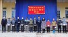 Đoàn công tác tặng quà gia đình chính sách, hộ nghèo xã Lương Thông (Hà Quảng). ảnh (BCB)