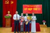 Lãnh đạo huyện Bảo Lâm tặng hoa chúc mừng Phó Chủ tịch HĐND huyện, thành viên UBND huyện