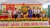 Phó Chủ tịch HĐND tỉnh Hà Nhật Lệ tặng hoac chúc mừng Đại hội Đảng bộ xã Ca Thành lần thứ I, nhiệm kỳ 2025 - 2030