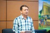 Đại biểu Sầm Minh Hồ, Phó Giám đốc Công an tỉnh phát biểu thảo luận tại tổ