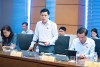 Đại biểu Dương Mạc Kiên, Tỉnh ủy viên, Phó Trưởng đoàn chuyên trách Đoàn ĐBQH tỉnh phát biểu.
