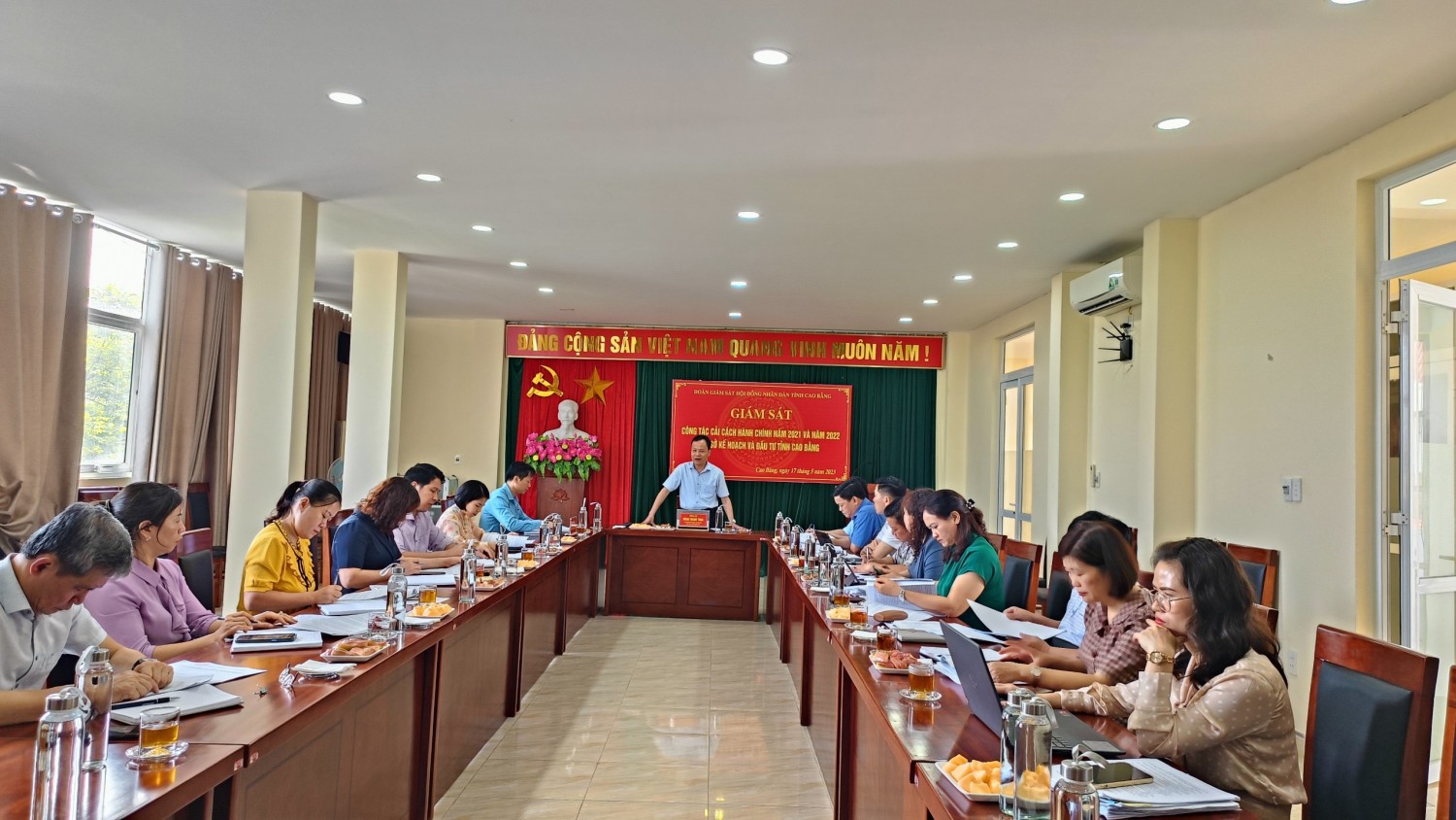 Phó Chủ tịch HĐND tỉnh Nông Thanh Tùng phát biểu kết luận buổi giám sát