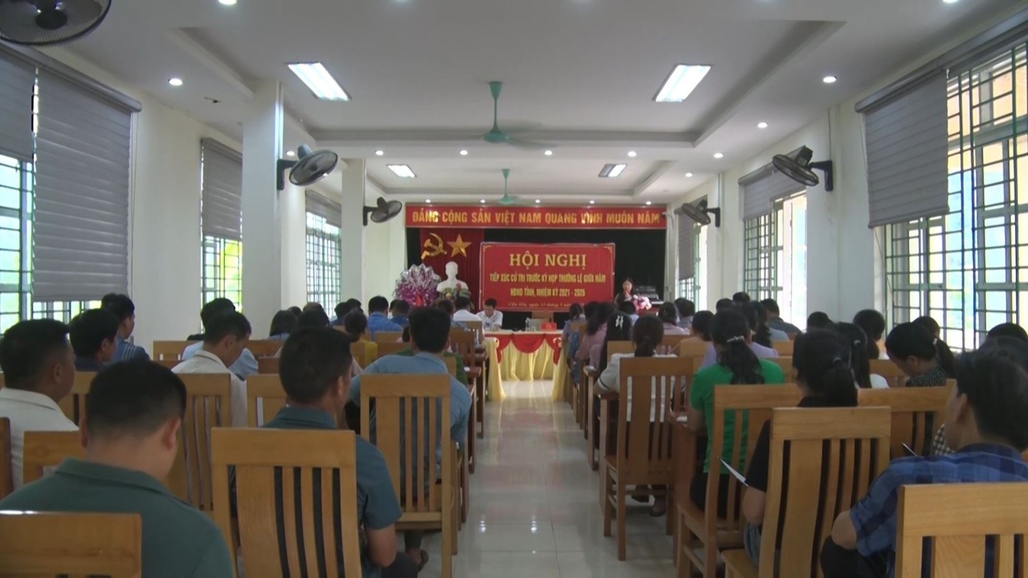 Toàn cảnh hội nghị TXCT