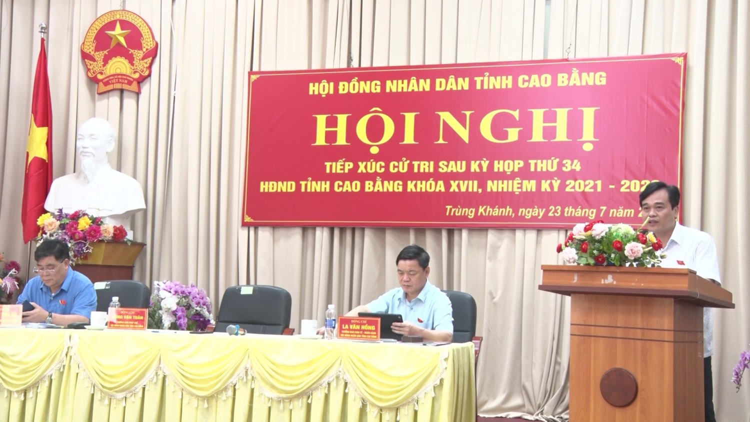 Tổ đại biểu số 9 HĐND tỉnh TXCT tại xã Trùng Khánh