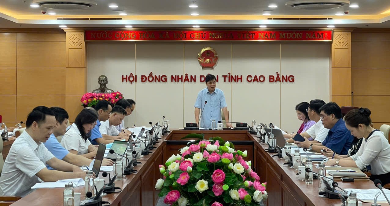 Ban Kinh tế - Ngân sách tổ chức Hội nghị thẩm tra báo cáo, hồ sơ tờ trình dự thảo Nghị quyết trình kỳ họp (thường lệ) giữa năm 2025