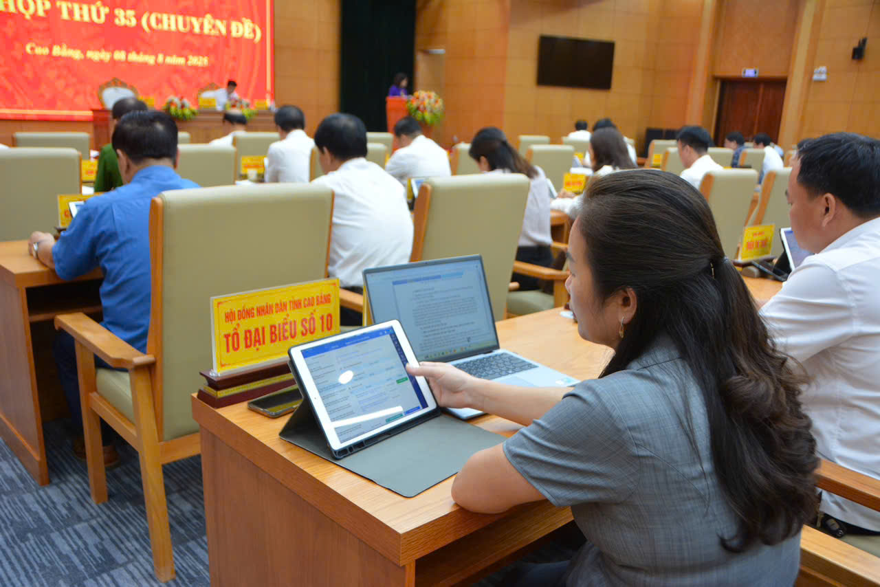 Kỳ họp thứ 35 (chuyên đề) HĐND tỉnh