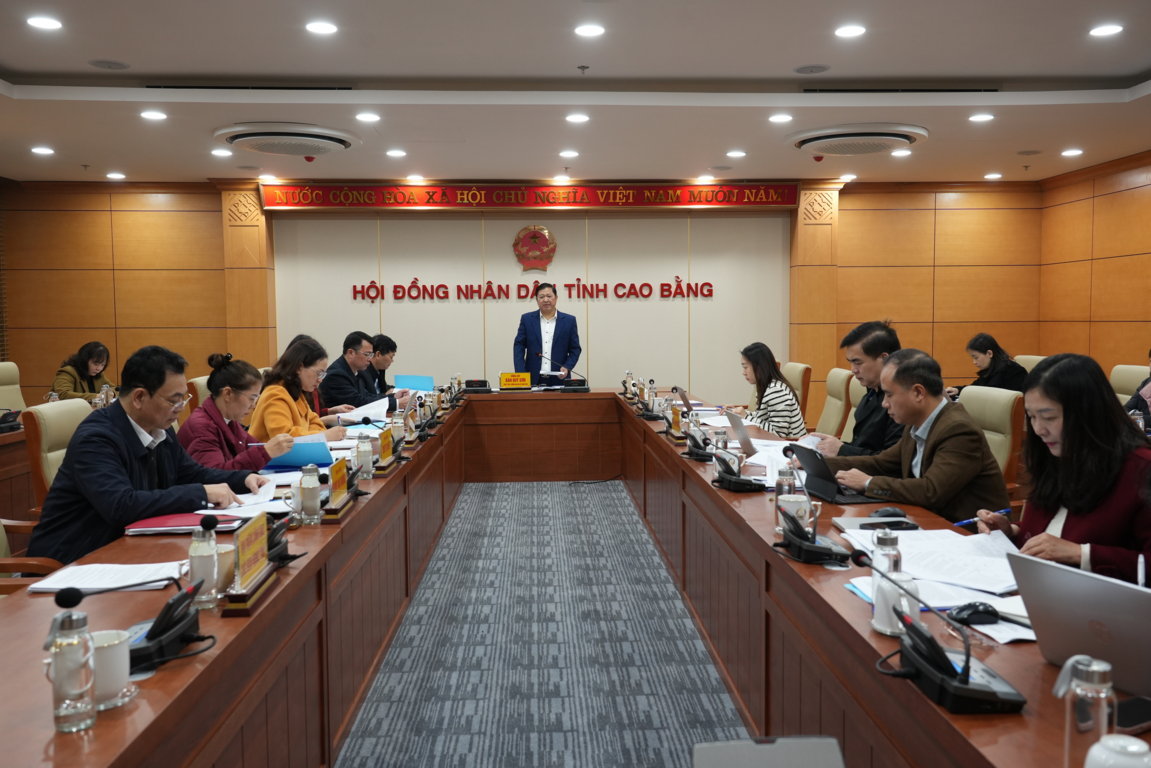 Ban Dân tộc Hội đồng nhân dân (HĐND) tỉnh thẩm tra các báo cáo, tờ trình dự thảo nghị quyết trình Kỳ họp thường lệ cuối năm 2025 HĐND tỉnh (họp đợt 2)