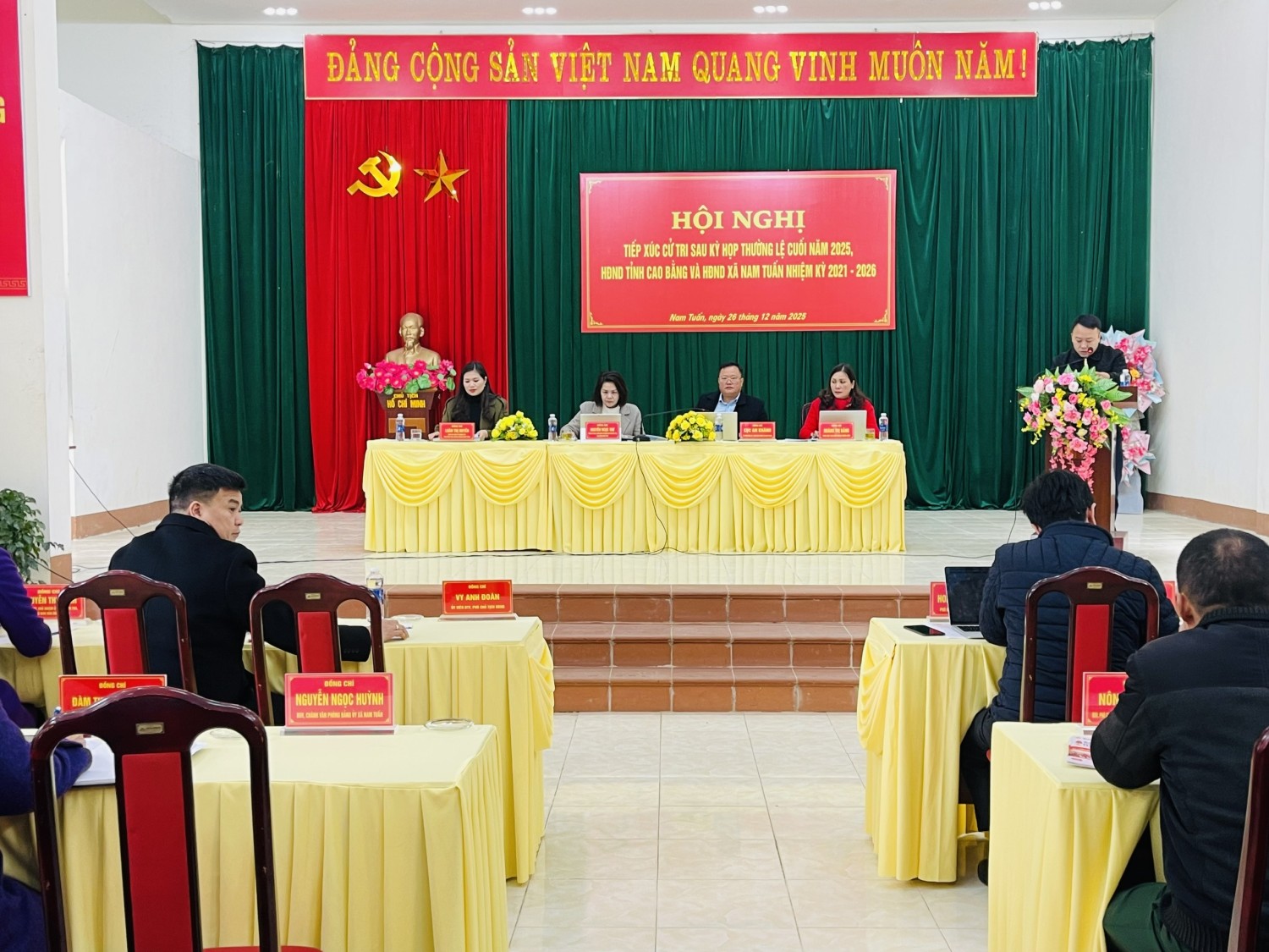 Toàn cảnh Hội nghị TXCT sau kỳ họp thường lệ cuối năm 2025