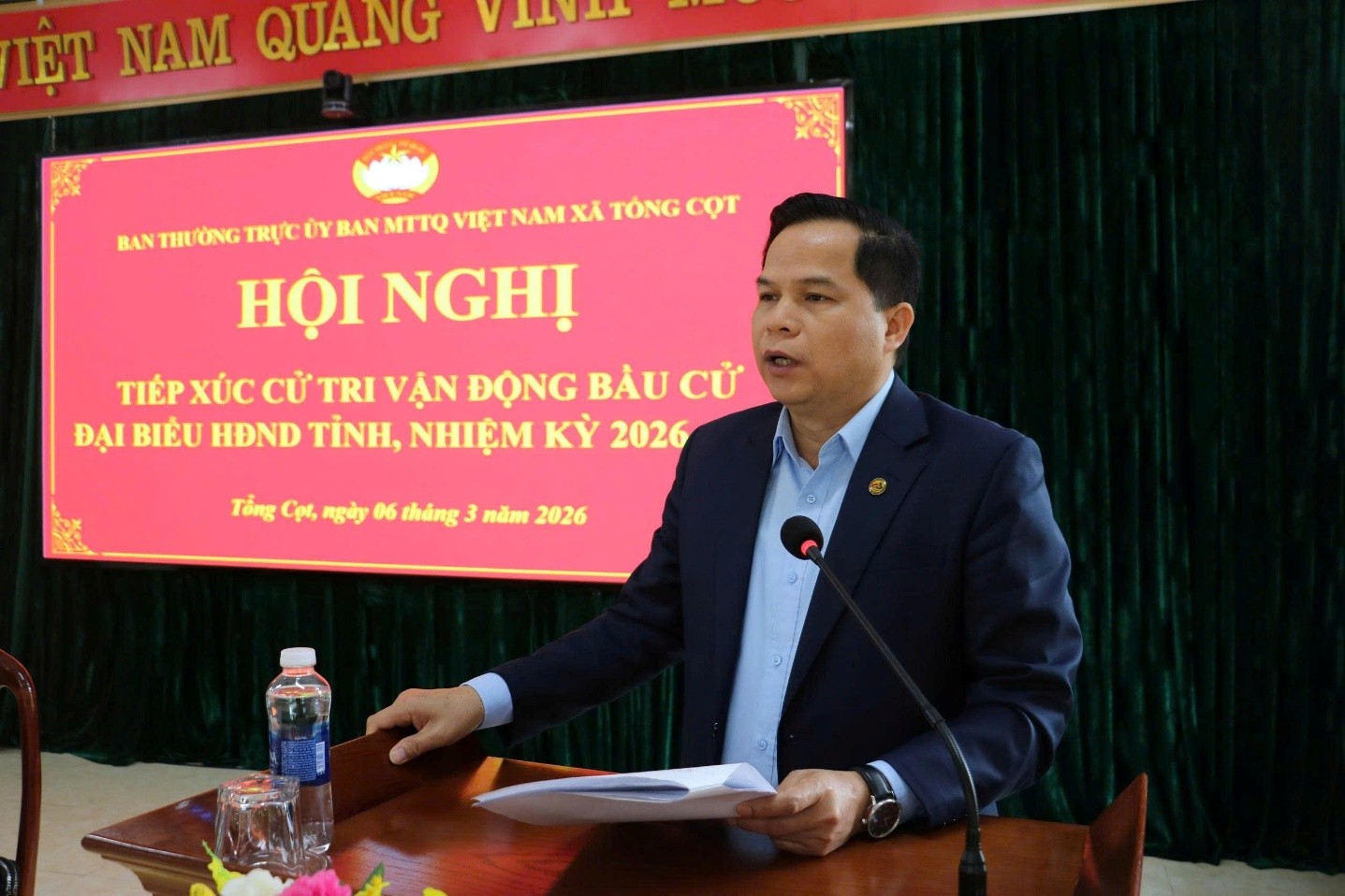 Ứng cử viên Bế Minh Đức trình bày chương trình hành động của cá nhân tại Hội nghị