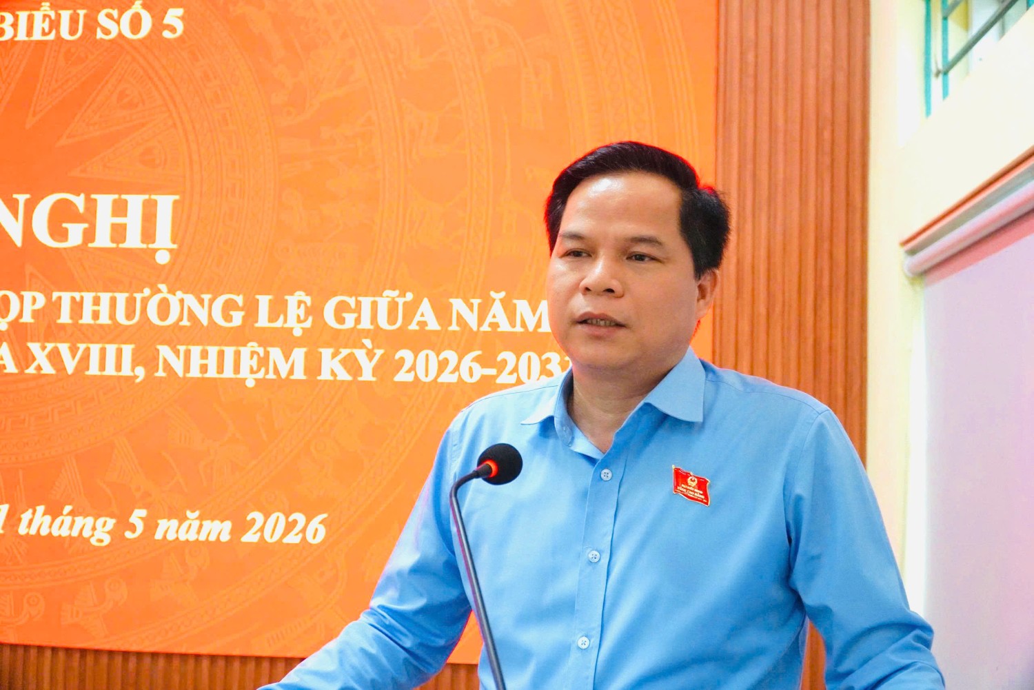 Phó Chủ tịch HĐND tỉnh Bế Minh Đức phát biểu tại Hội nghị TXCT