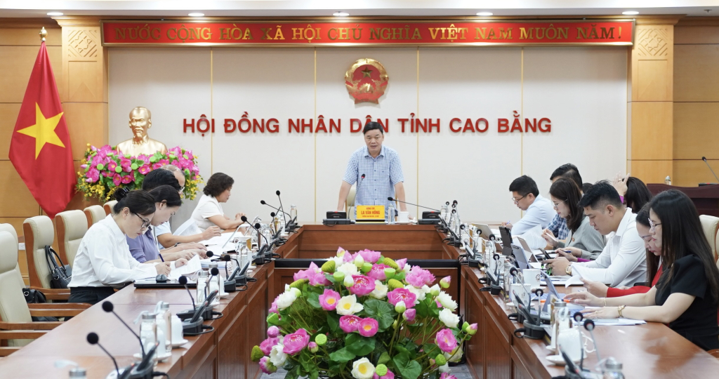 Các đại biểu dự cuộc họp