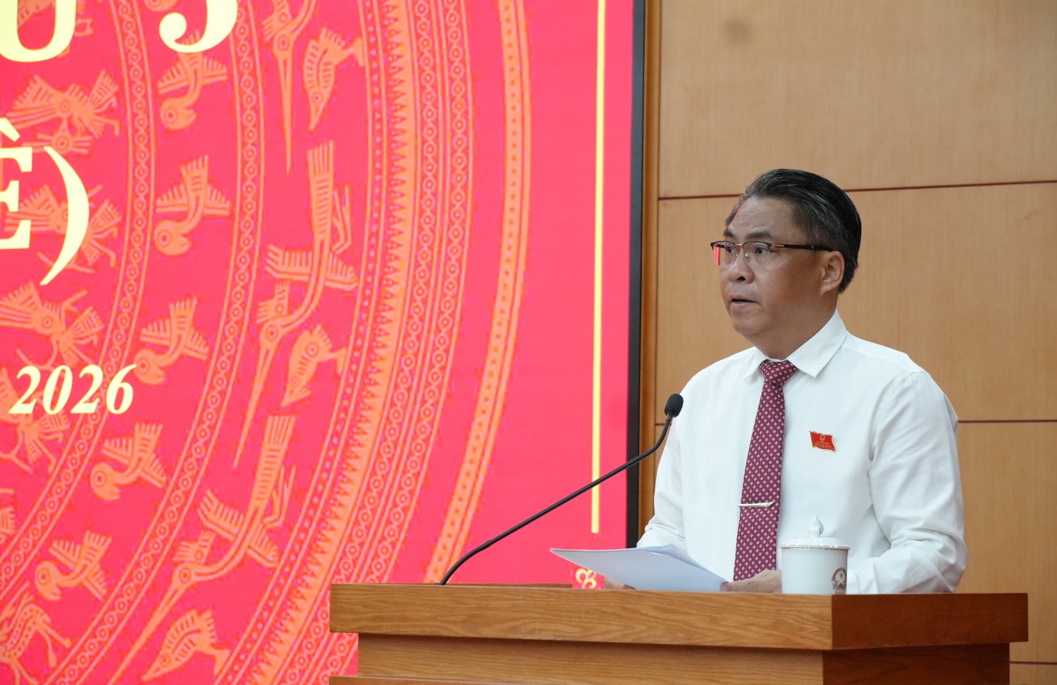 Đồng chí Phan Thăng An, Bí thư Tỉnh ủy, Chủ tịch HĐND tỉnh phát biểu khai mạc kỳ họp