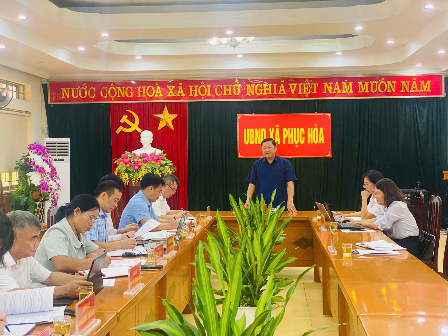 Đồng chí Bàn Qúy Sơn, Tỉnh ủy viên, Trưởng Ban Dân tộc HĐND tỉnh kết luận buổi làm việc