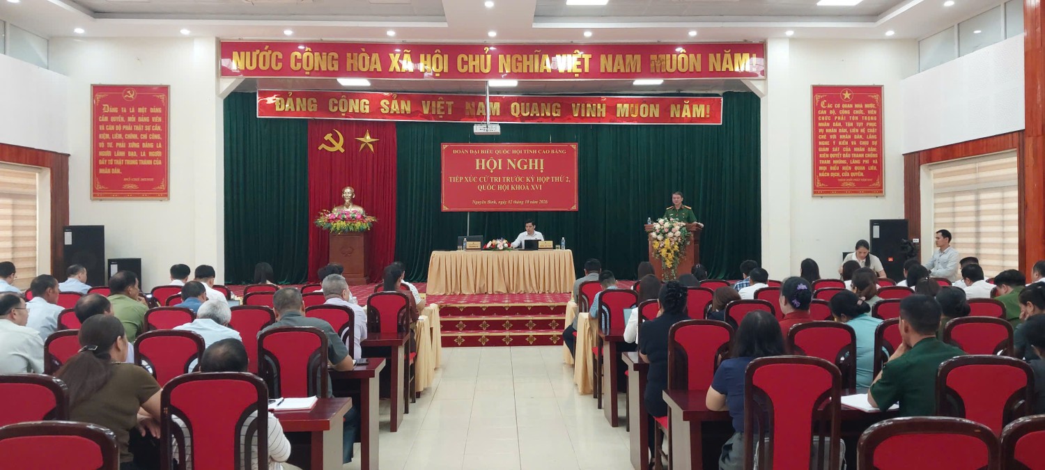 Quang cảnh Hội nghị tiếp xúc cử tri